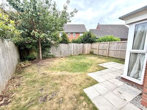 Orchid Green Winnington